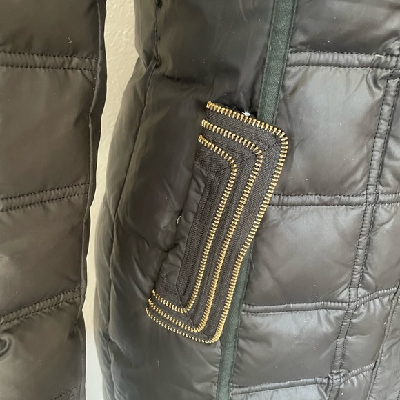 Black Duck Down Coat with Hood - Picture 4 of 7